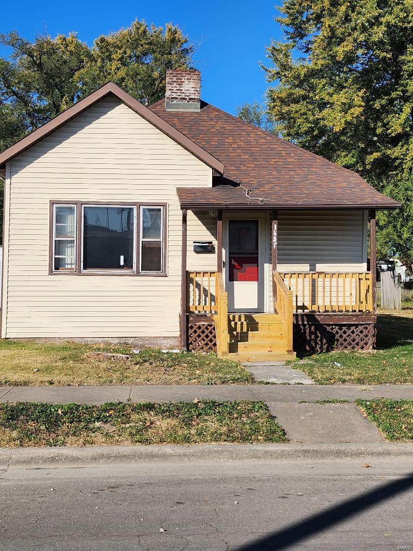 1627 Olive Street - Photo 1