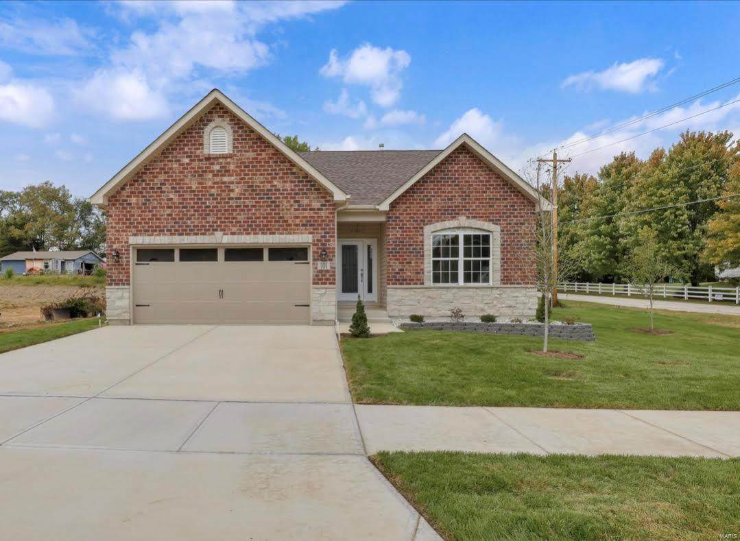 105 Salfen Farm Court - Photo 1