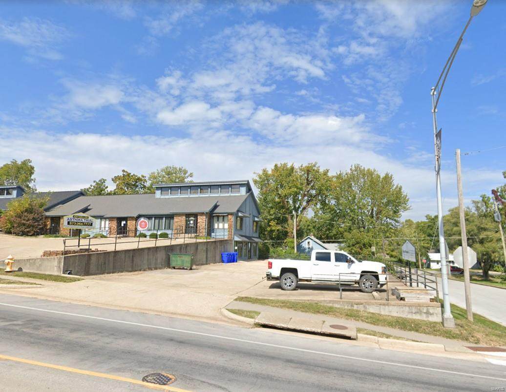 510 10th Street - Photo 1