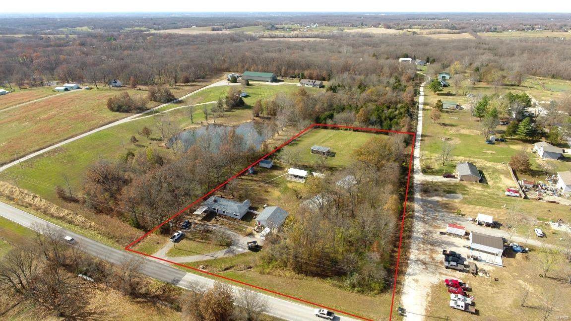 3189 Hwy W - Photo 1