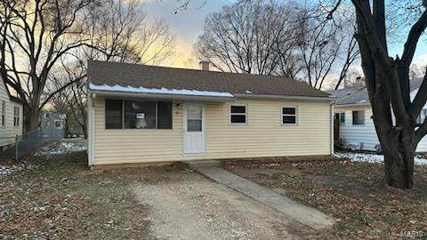 32 Woodbine - Photo 1