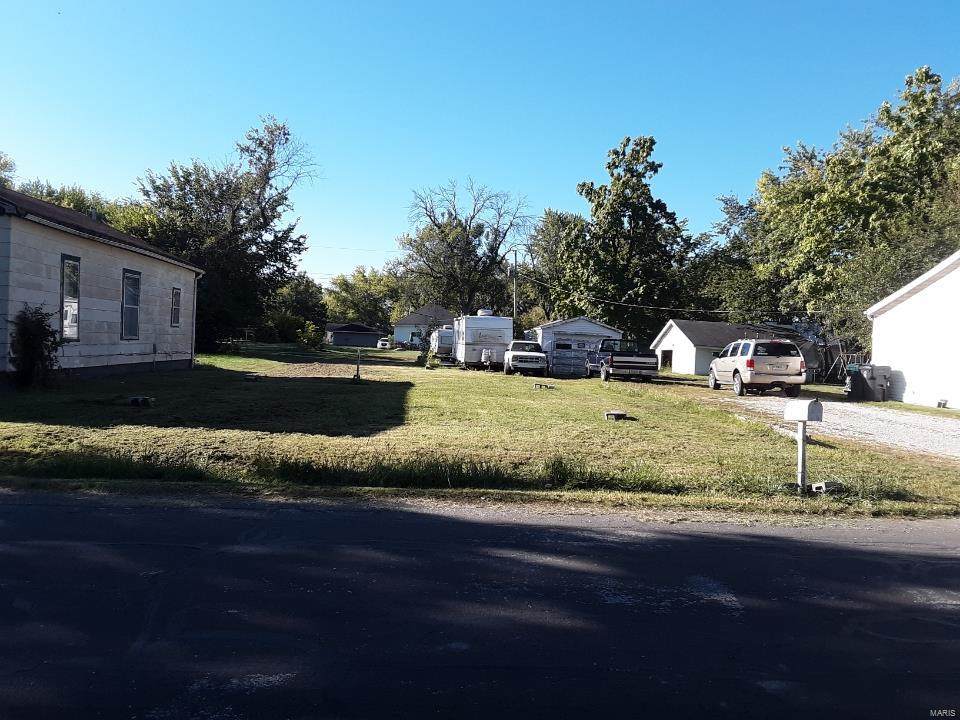 416 Patton Street - Photo 1