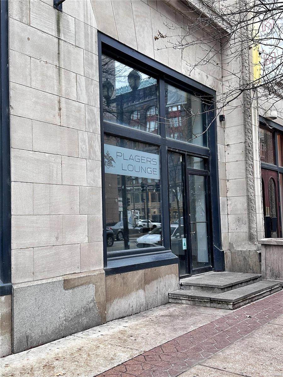 1136 Washington - Photo 1