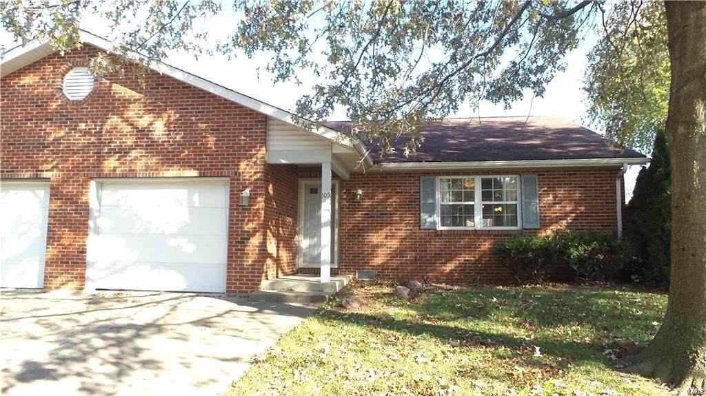 105 Twin Oaks Lane - Photo 1