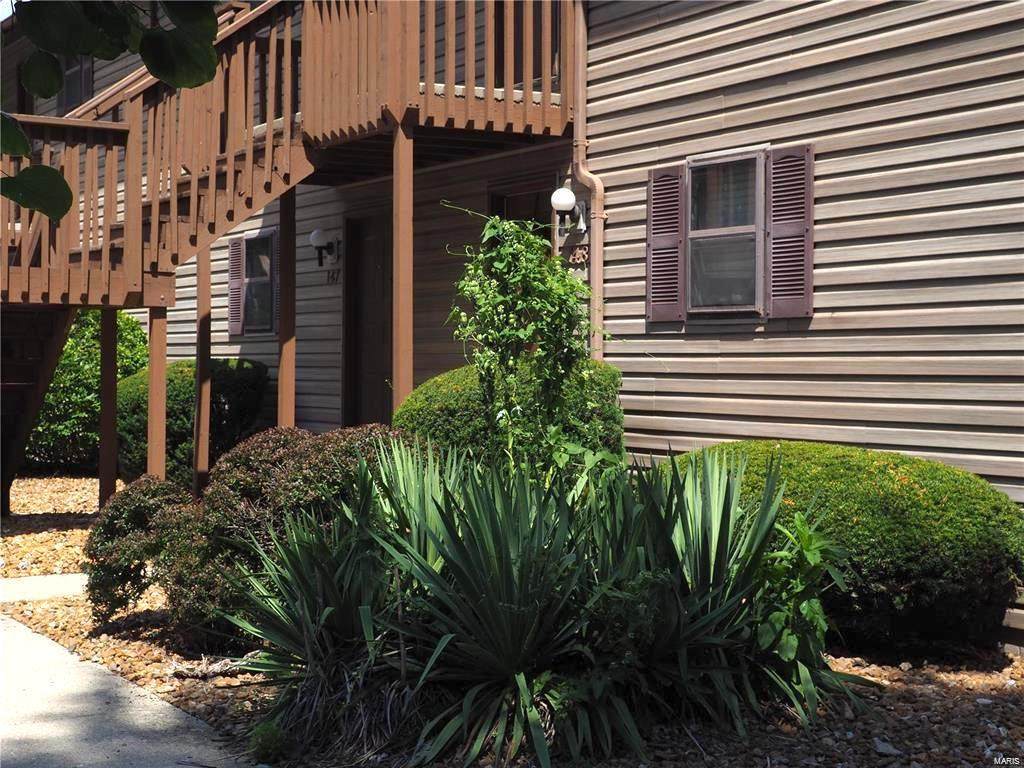 120 Ashley Drive - Photo 1