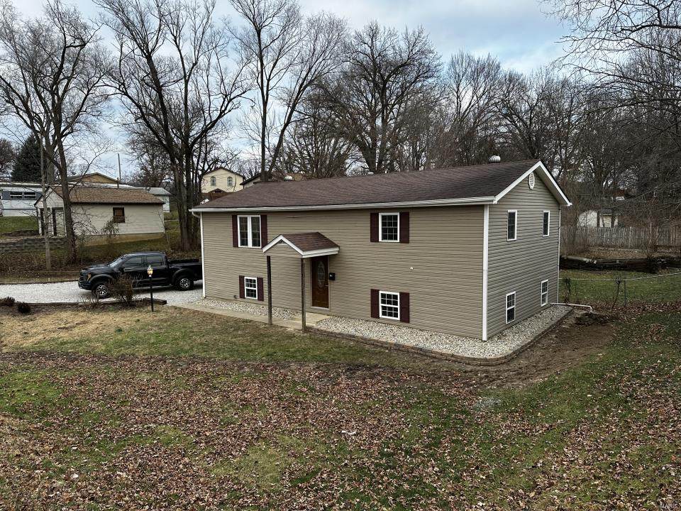 116 Tomlinson Street - Photo 1