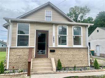 2805 25th Street - Photo 1