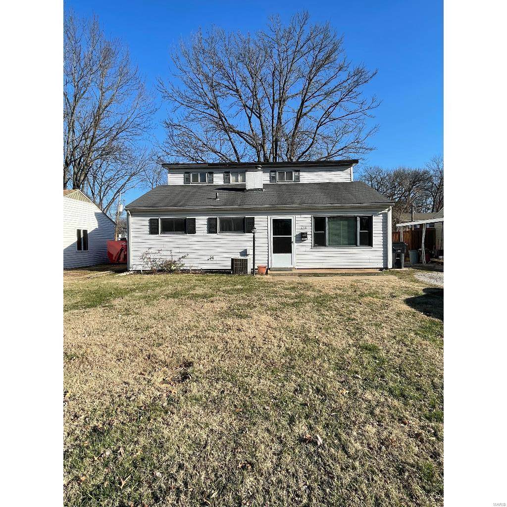 438 39th Street - Photo 1