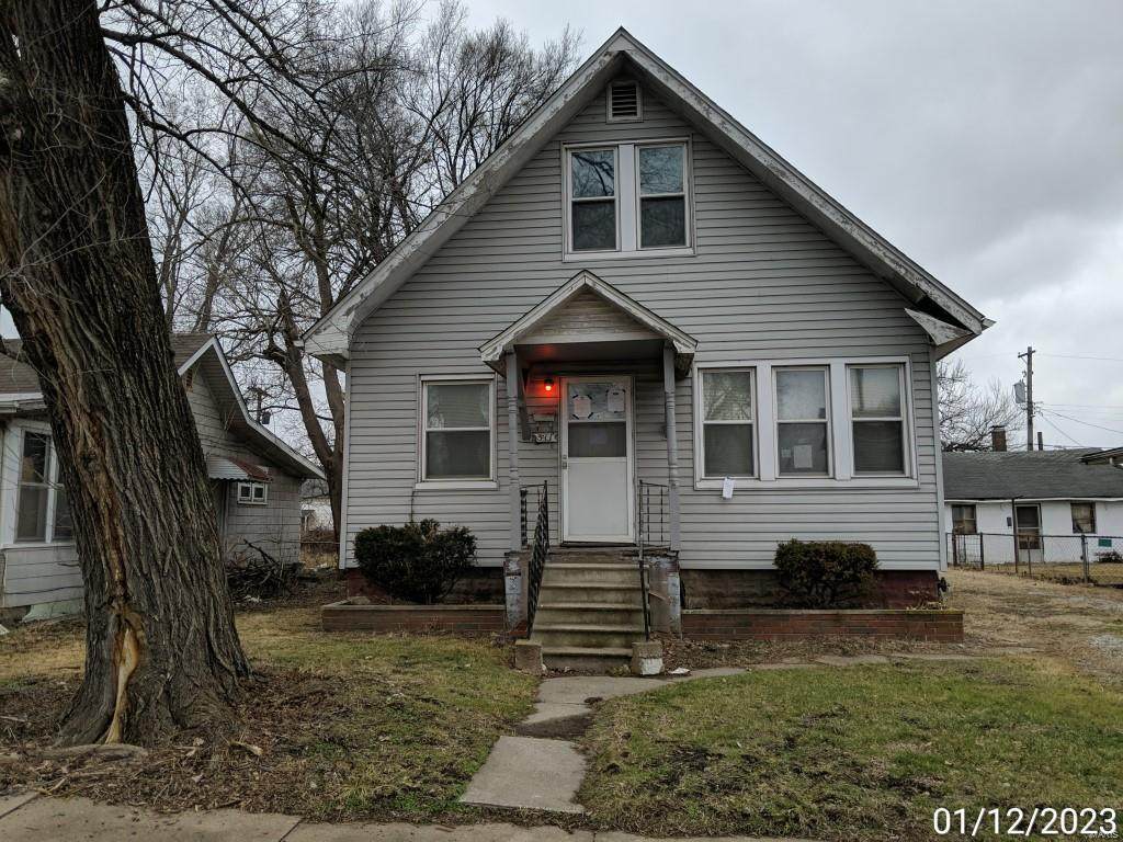 511 Washington Street - Photo 1