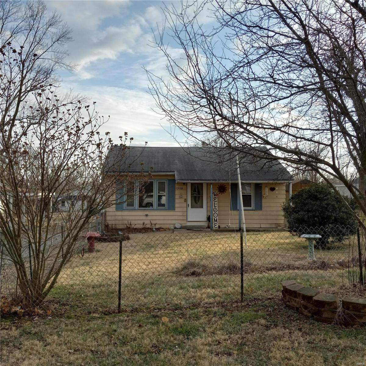 1328 5th Street - Photo 1