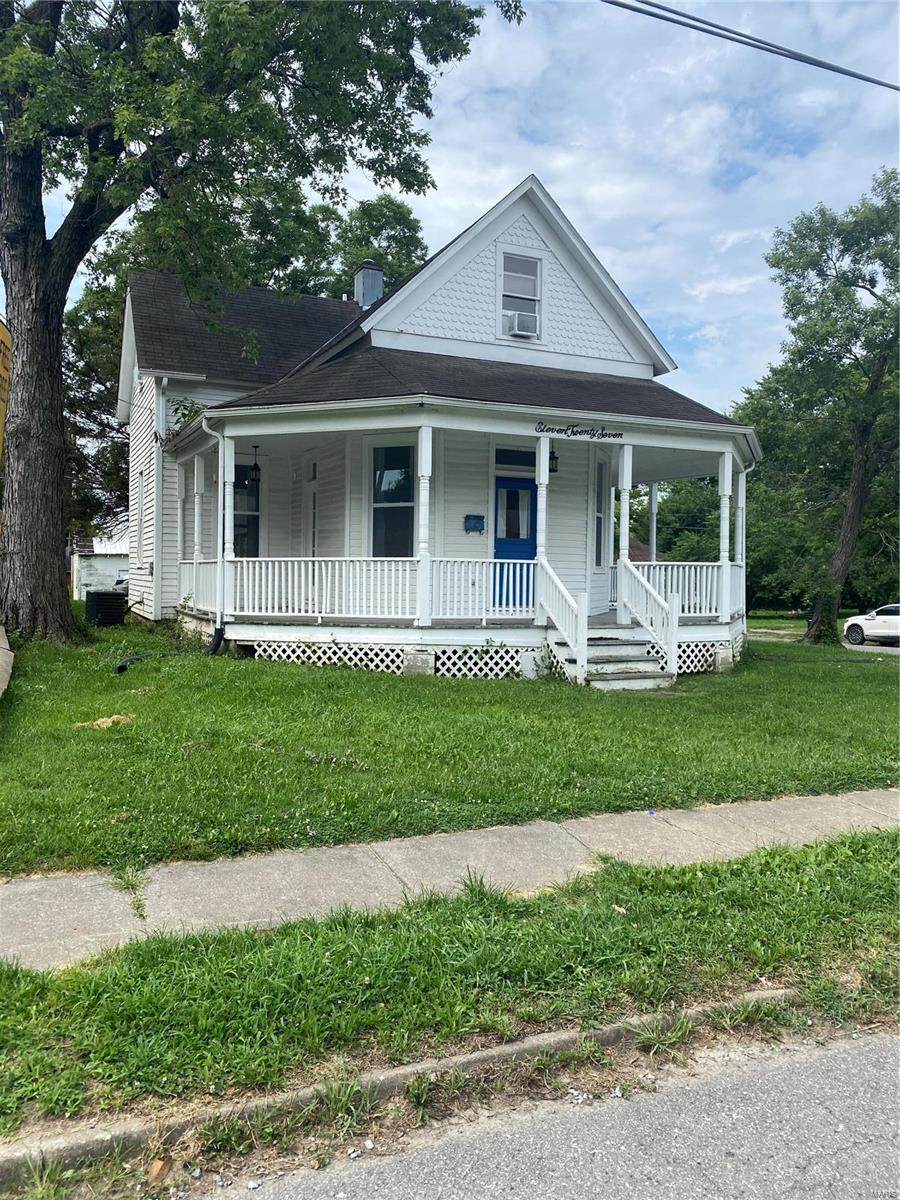 1127 William Street - Photo 1