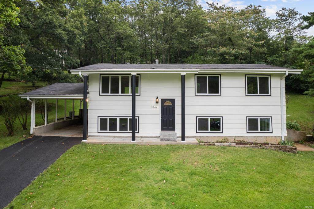 5768 Holly Court - Photo 1