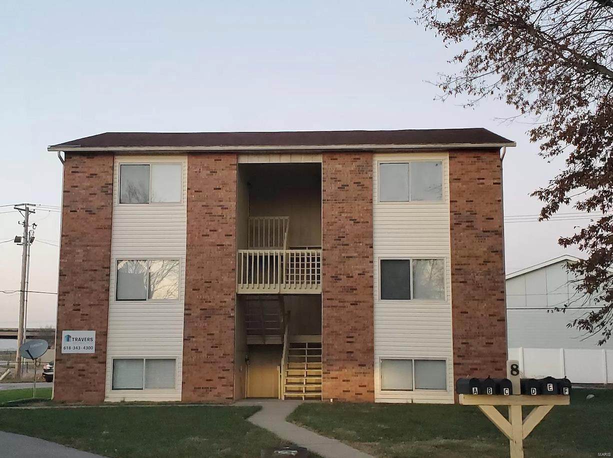 8 Jardin Court - Photo 1