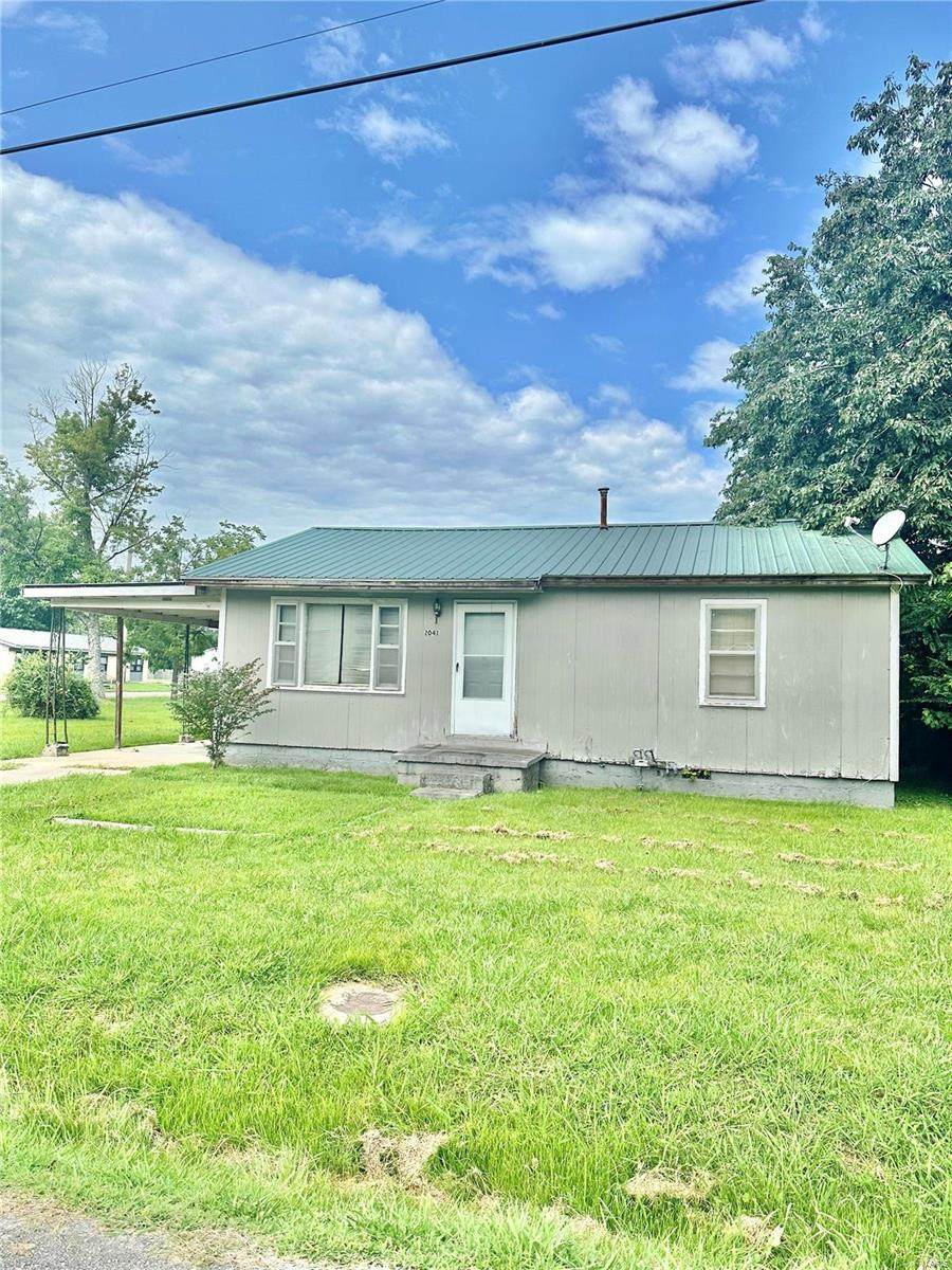 2041 Tennessee Avenue - Photo 1