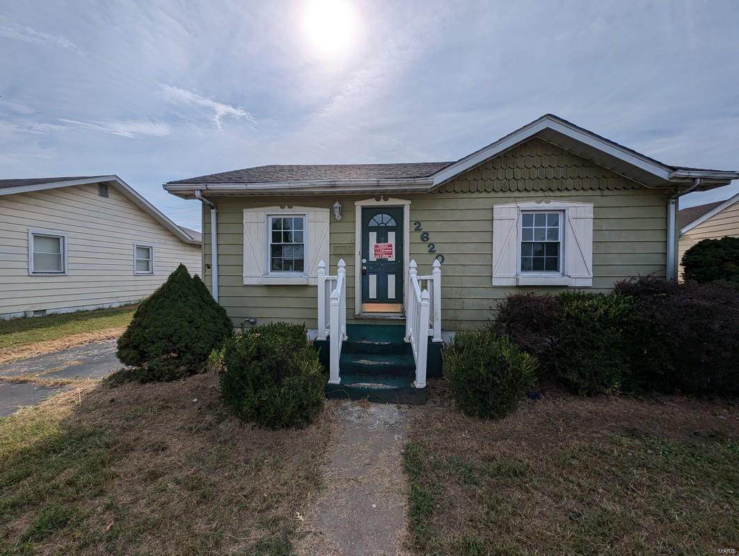 2620 Center Street - Photo 1