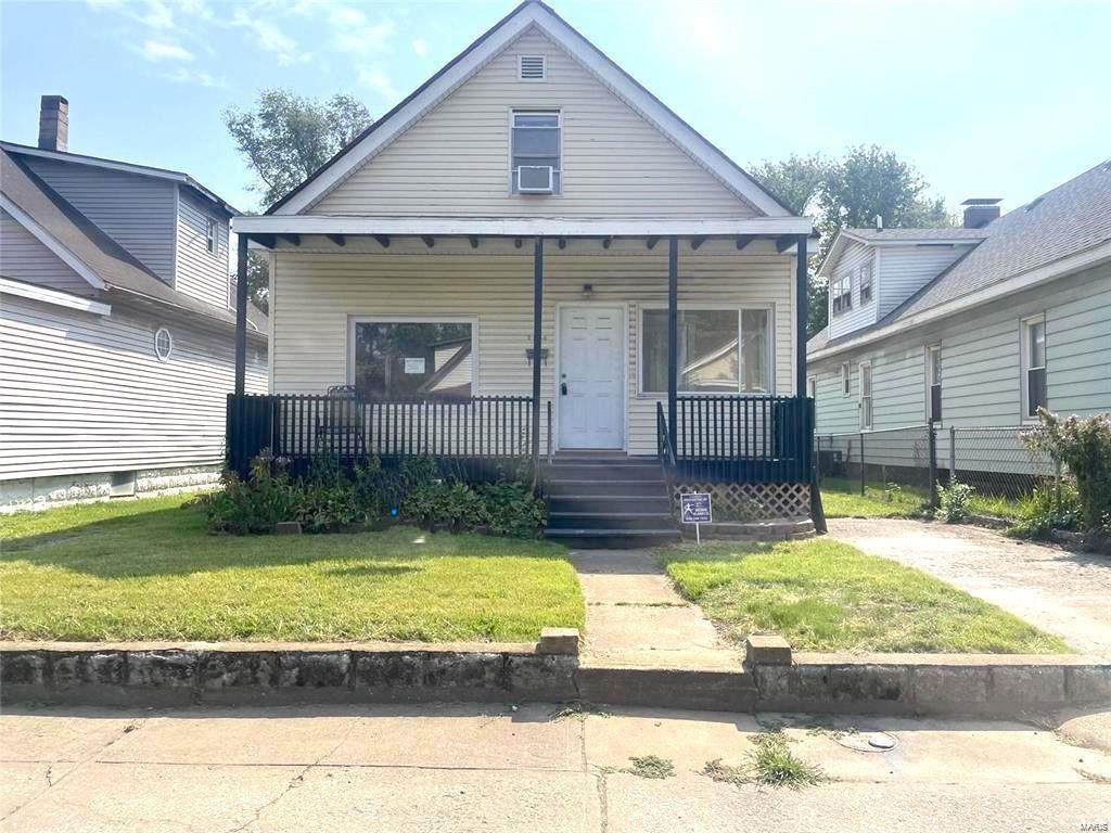 2236 Lee Avenue - Photo 1
