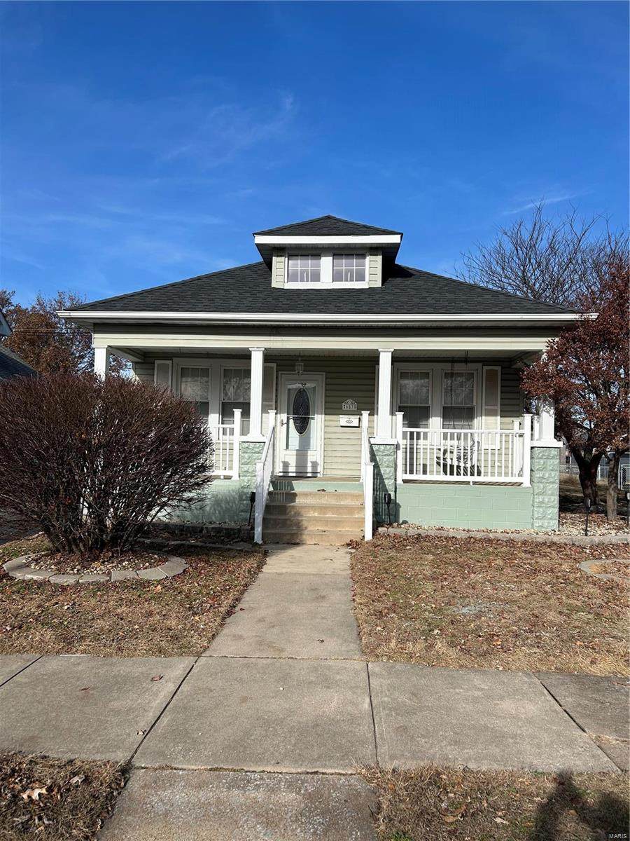 653 Acton Avenue - Photo 1