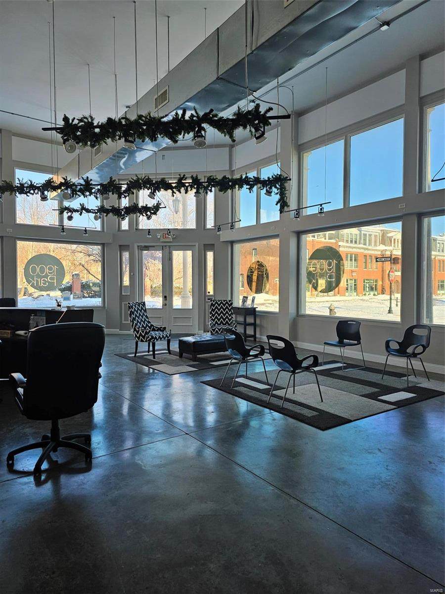 1900 Park Avenue - Photo 1