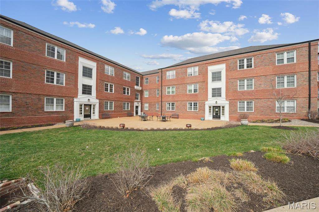 921 Hanley Road - Photo 1