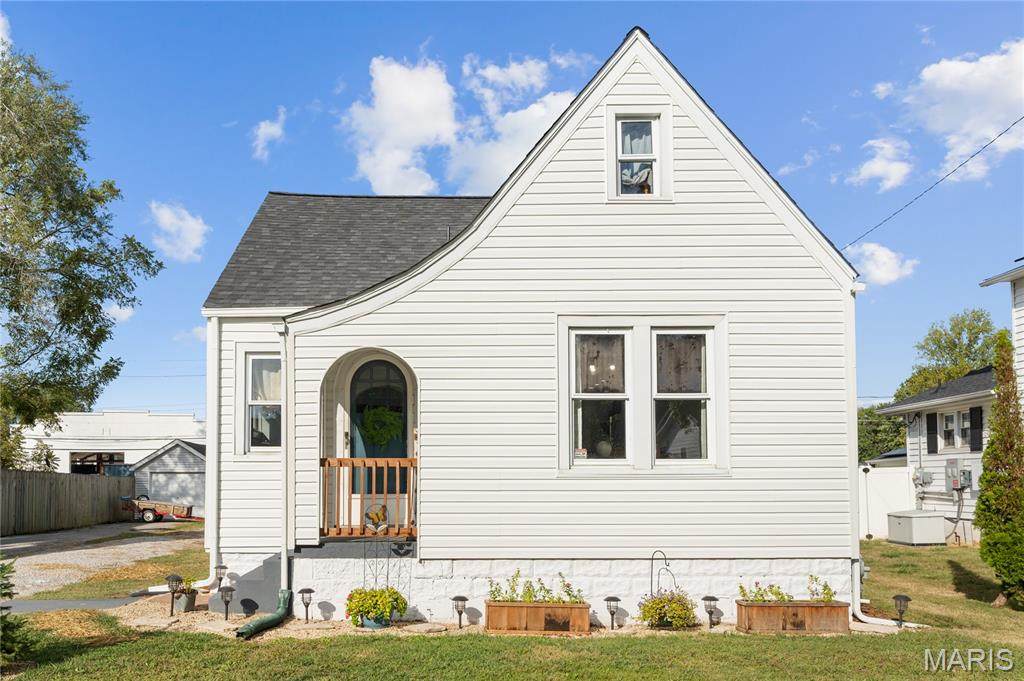 511 Vine - Photo 1