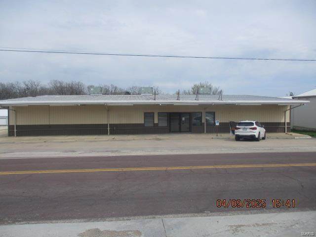 312 Bernhardt Avenue - Photo 1