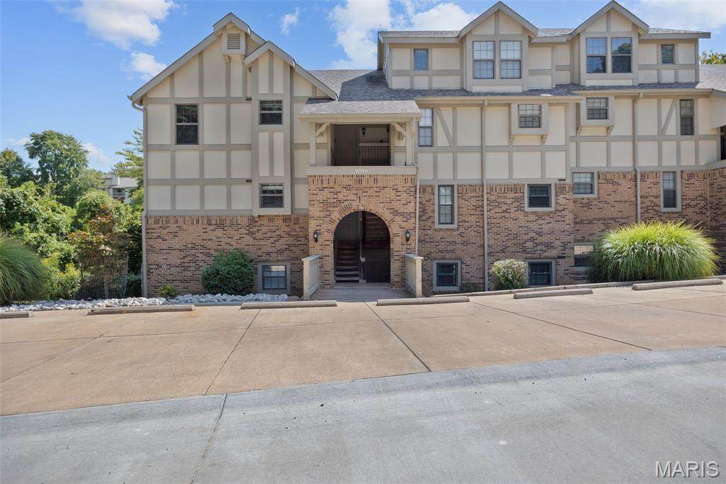 2244 Canyonlands Drive - Photo 1