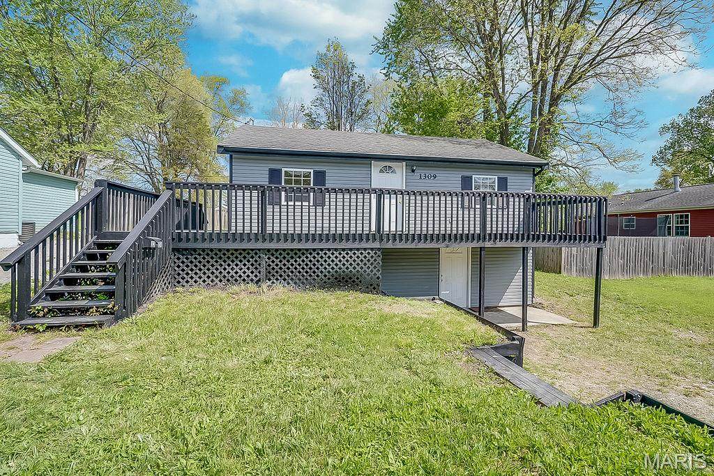 1309 12th Street - Photo 1