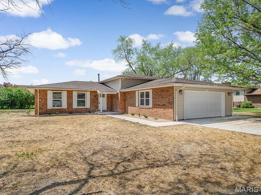 496 2nd Street - Photo 1