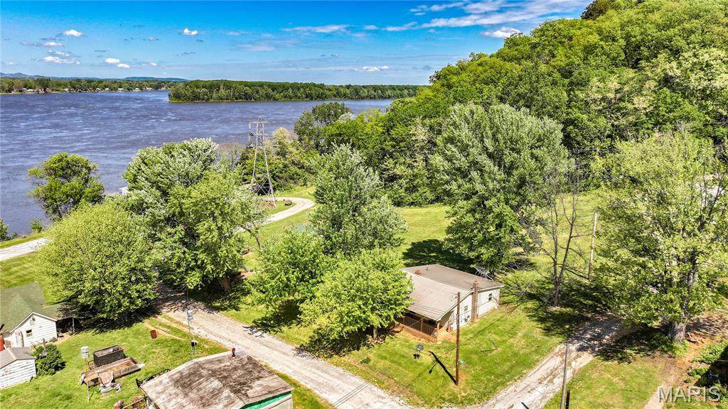 539 Hill Street - Photo 1