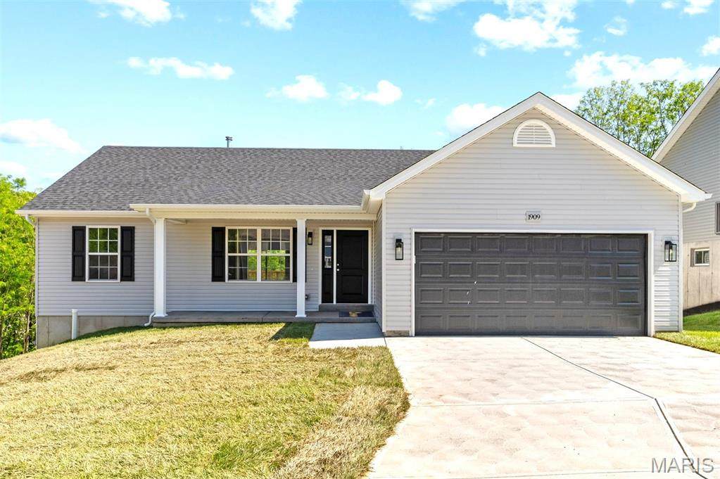 1909 Magnolia Way - Photo 1