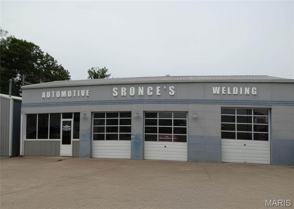 105 Water Street - Photo 1