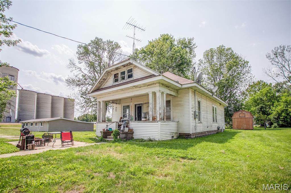 812 S Main Street - Photo 1