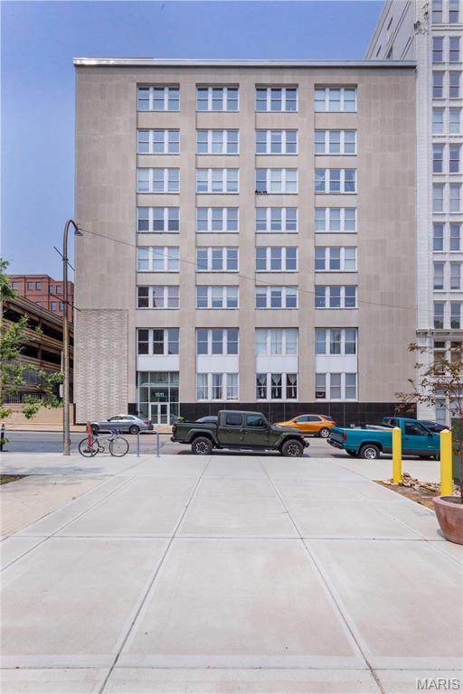 1511 Locust Street - Photo 1