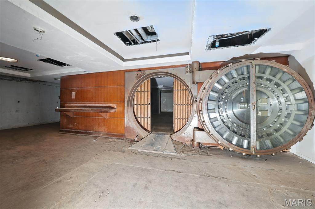 304 Broadway - Photo 1