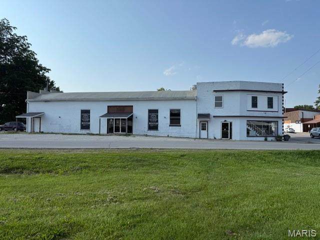 316 Alvarado Avenue - Photo 1