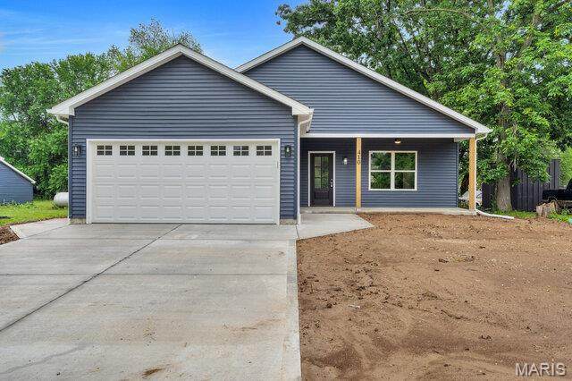 410 Roosevelt - Photo 1