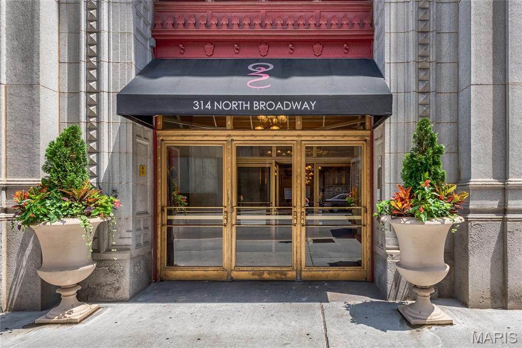 314 Broadway - Photo 1