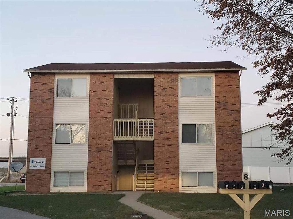 8 Jardin Court - Photo 1