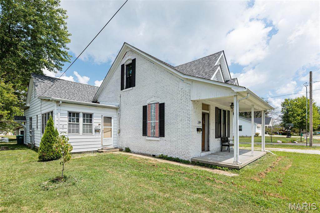 109 Gooding Street - Photo 1