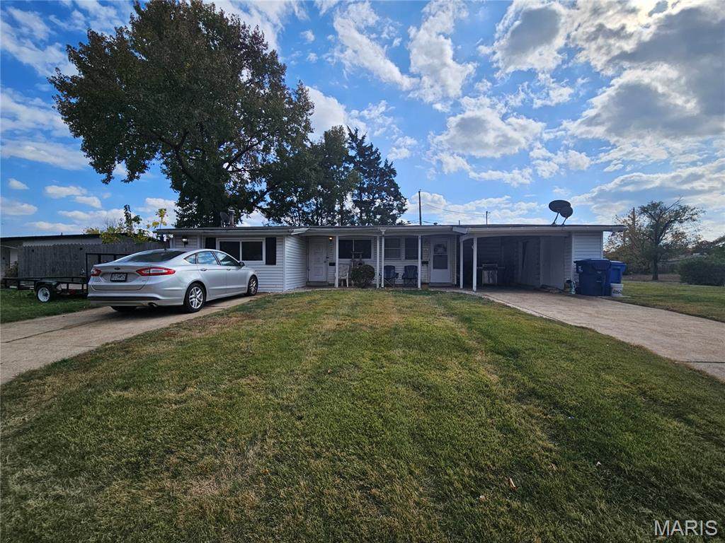 720 Southwell Lane - Photo 1