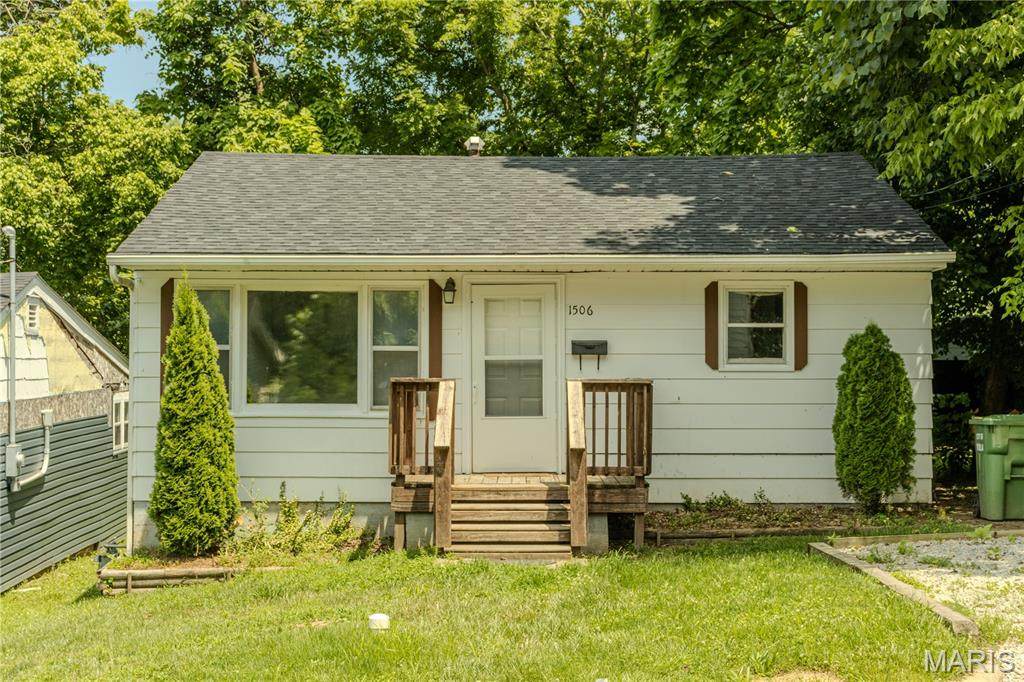 1506 Heller Street - Photo 1