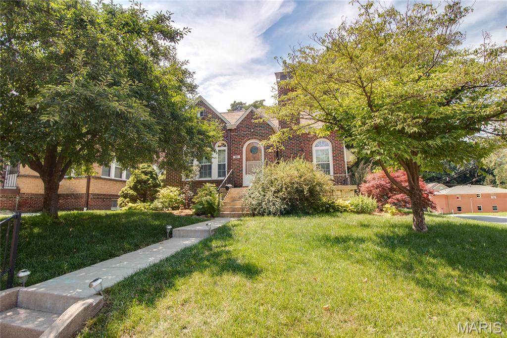 301 7th Street - Photo 1