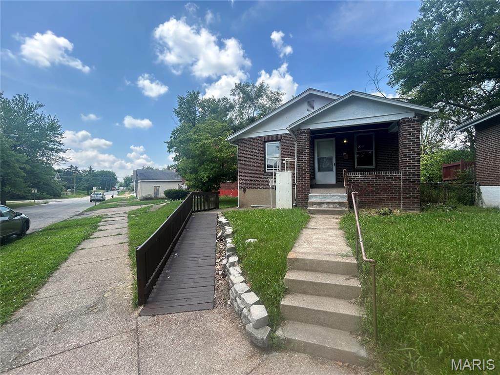 8519 Lowell Street - Photo 1