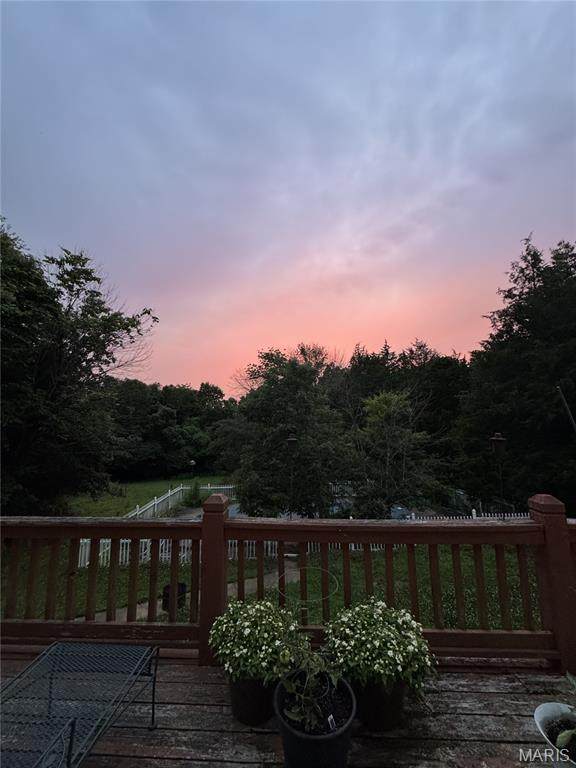 501 Arrowhead Point - Photo 1