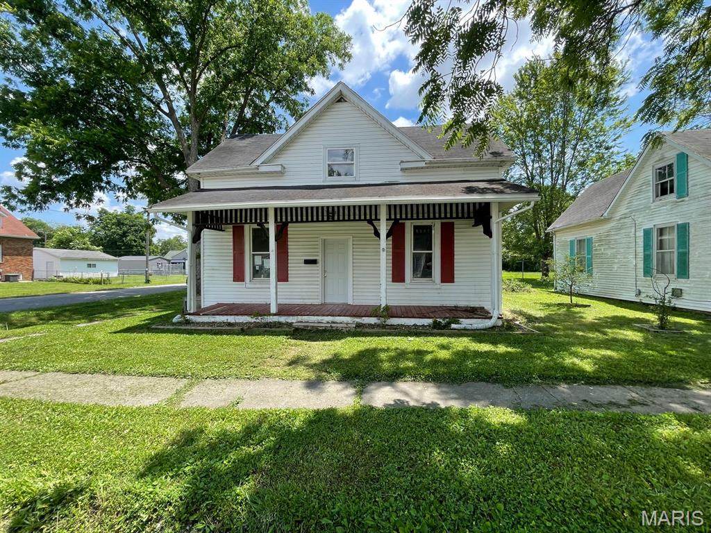 501 Clinton Street - Photo 1