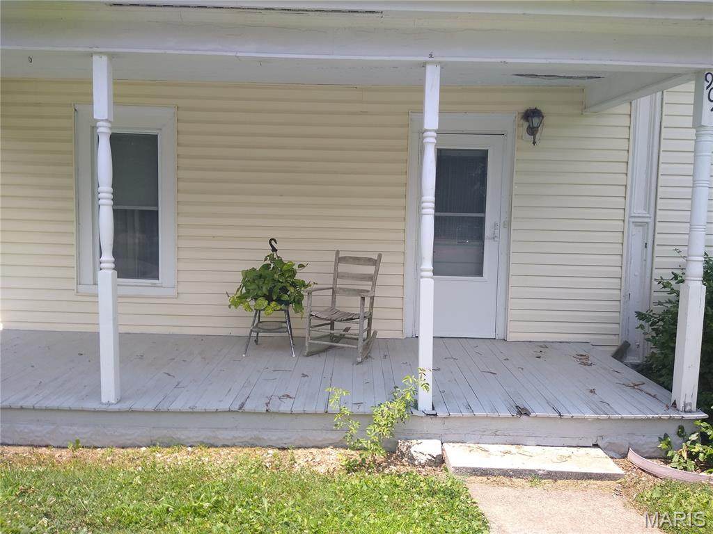 904 Park Street - Photo 1