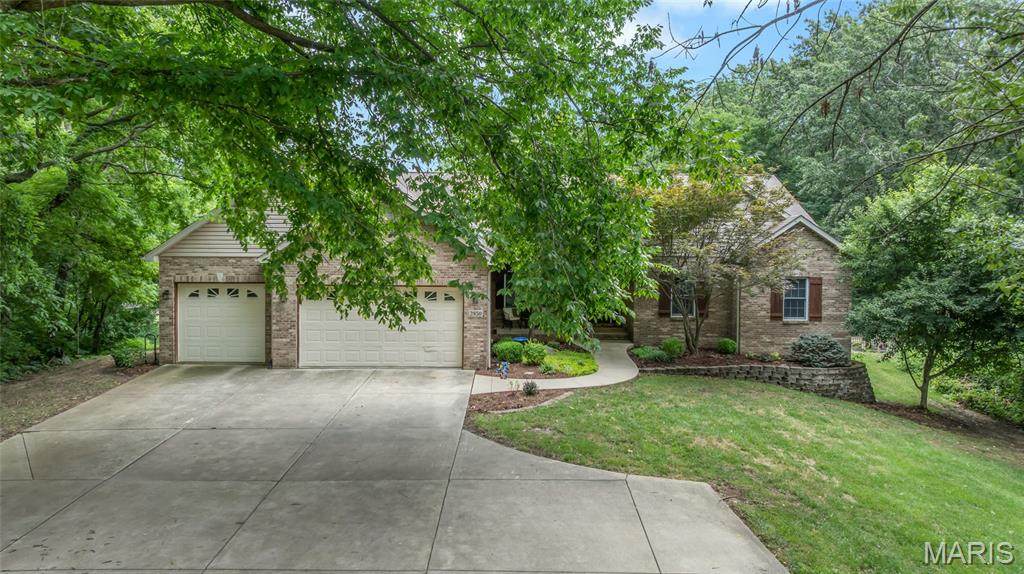 2850 Woodson Drive - Photo 1