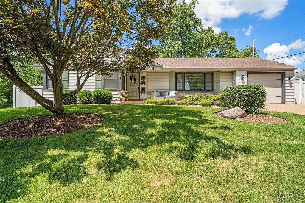 107 Huntleigh Drive - Photo 1