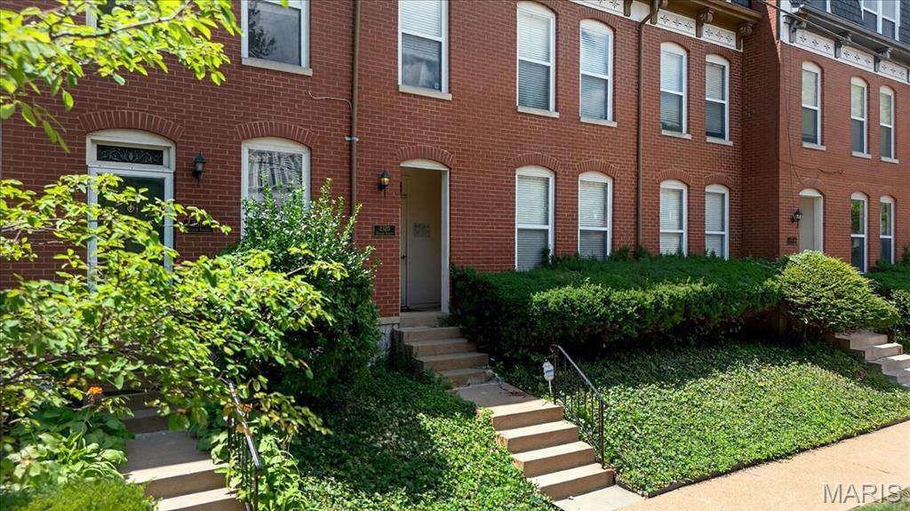 2320 Rutger Street - Photo 1