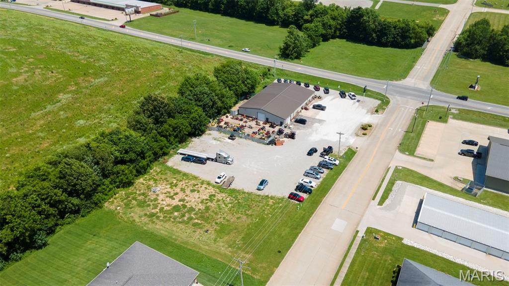 246 Deerwood Drive - Photo 1